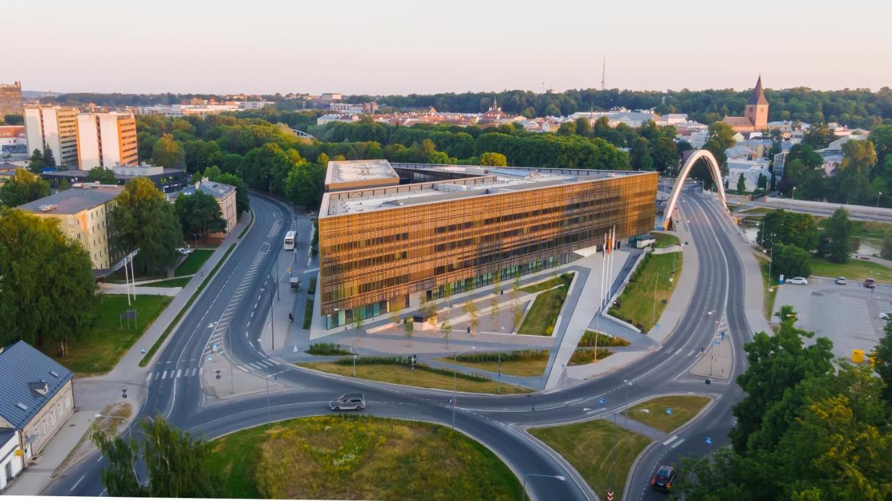 Delta Luxury Apartment With Terrace Tartu Esterno foto